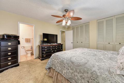 249 Oberlin Dr, Galt, CA 95632 photo 17
