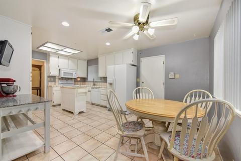 249 Oberlin Dr, Galt, CA 95632 photo 12