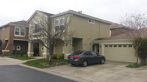 236 Caples Dr, Folsom, CA 95630 photo 2