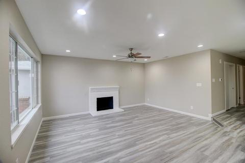 1200 S Sunset Dr, Lodi, CA 95240 photo 4