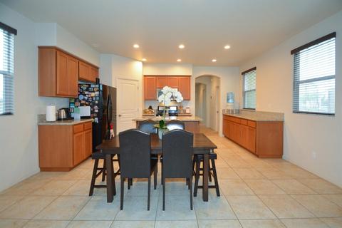 365 Victorian Trl, Lathrop, CA 95330 photo 9