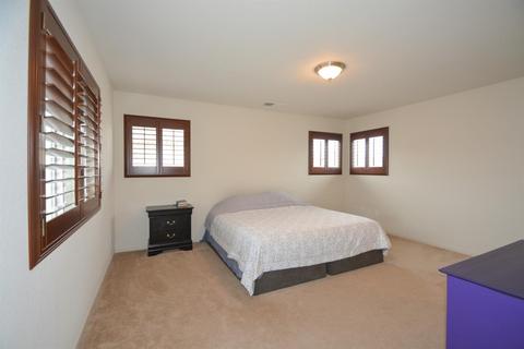 365 Victorian Trl, Lathrop, CA 95330 photo 11