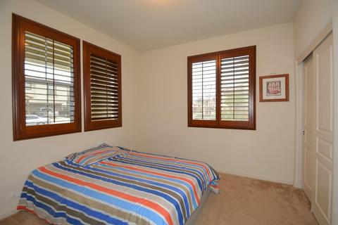 365 Victorian Trl, Lathrop, CA 95330 photo 16