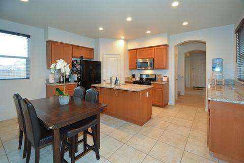 365 Victorian Trl, Lathrop, CA 95330 photo 10