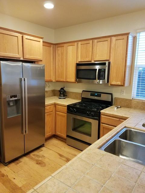 301 Esplanade Cir, Folsom, CA 95630 photo 6