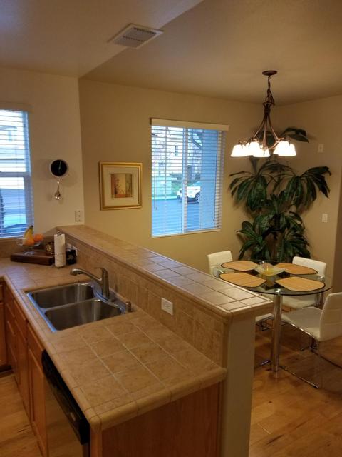 301 Esplanade Cir, Folsom, CA 95630 photo 5