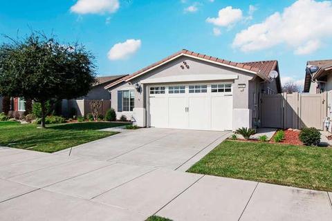 2247 Bellchase Dr, Manteca, CA 95336 photo 2