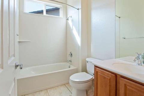 2247 Bellchase Dr, Manteca, CA 95336 photo 11