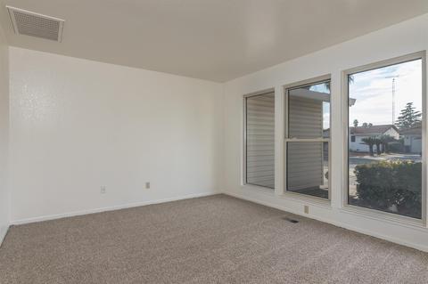 2420 Jensen Pl, Turlock, CA 95382 photo 4