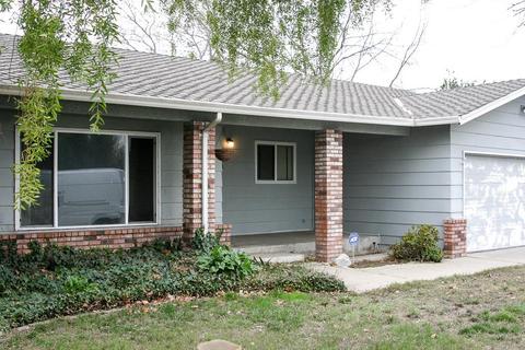 3801 Blue Bird Dr, Modesto, CA 95356 photo 2