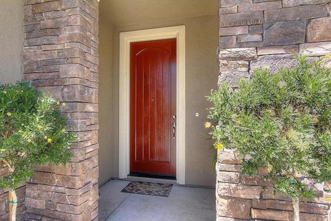 1597 Kyle Dayton Dr, Tracy, CA 95376 photo 4