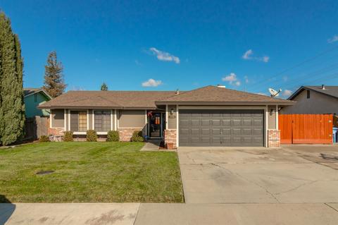 1731 E Chamberlain Dr, Turlock, CA 95382 photo 1