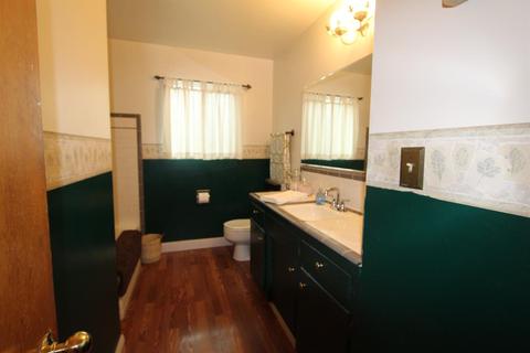 1006 Mount Vernon Dr, Modesto, CA 95350 photo 12