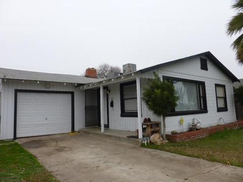 257 1st St, Gustine, CA 95322 photo 1