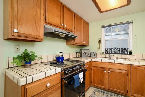 5709 Ivytown Ln, Carmichael, CA 95608 photo 8