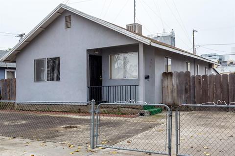 455 2nd St, Gustine, CA 95322 photo 2