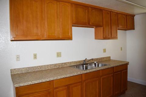 924 Wilma Dr, Modesto, CA 95351 photo 5