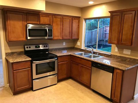 1575 Locust Dr, Tracy, CA 95376 photo 8