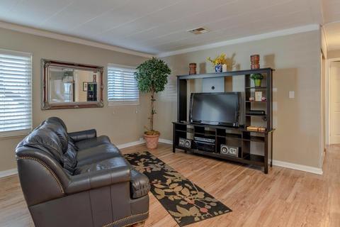 3 Outer Cir, Davis, CA 95618 photo 6