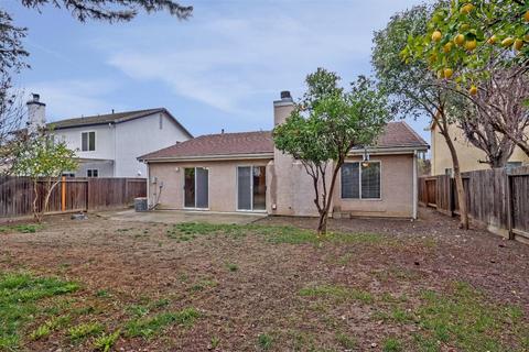 157 James W Smith Dr, Tracy, CA 95377 photo 20