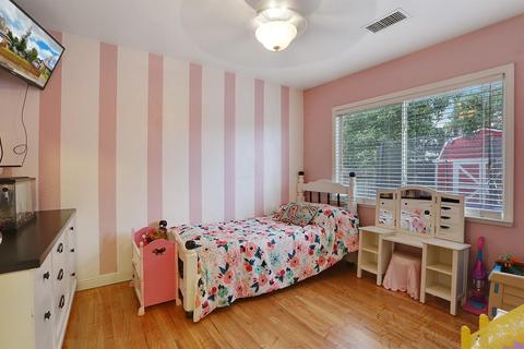 524 N Ham Ln, Lodi, CA 95242 photo 19