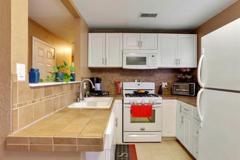 524 N Ham Ln, Lodi, CA 95242 photo 12