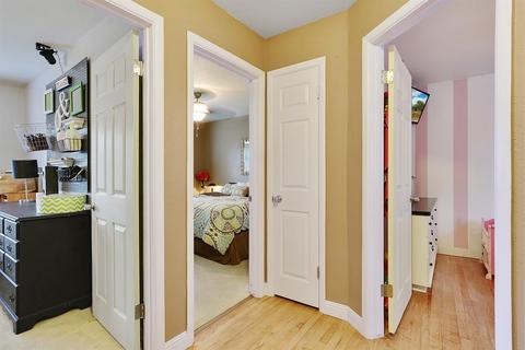 524 N Ham Ln, Lodi, CA 95242 photo 18