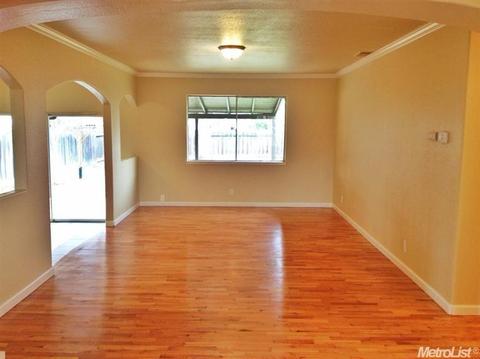 2038 Gulfstream Dr, Modesto, CA 95350 photo 4