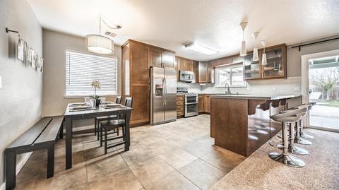 355 Almond Ct, Ripon, CA 95366 photo 11