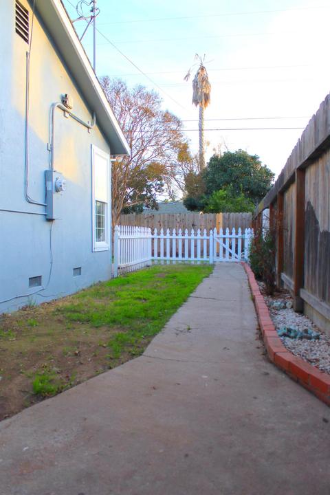 308 Tokay Ave, Modesto, CA 95350 photo 20