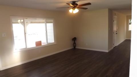 313 Rafael Dr, Elverta, CA 95626 photo 3