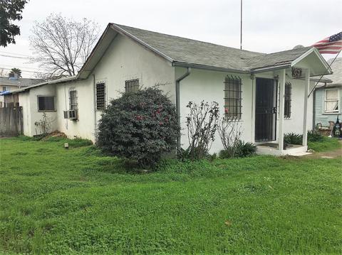 631 Thrasher Ave, Modesto, CA 95354 photo 2