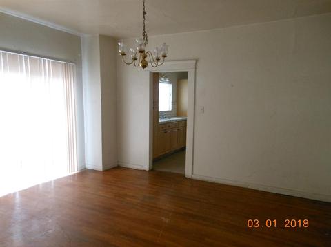12 W 19th St, Merced, CA 95340 photo 7