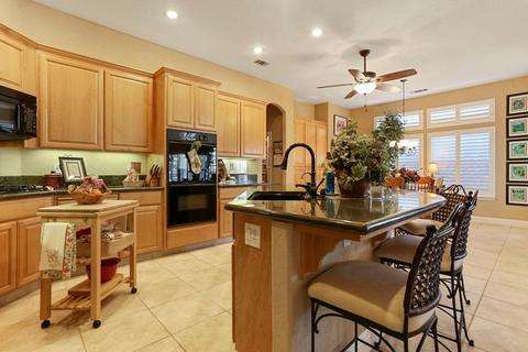 2720 Paradise Dr, Lodi, CA 95242 photo 5