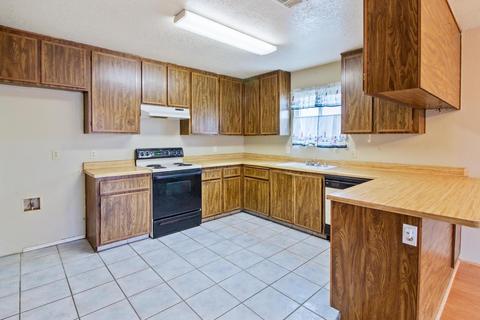 1520 Malvick Ct, Manteca, CA 95336 photo 8