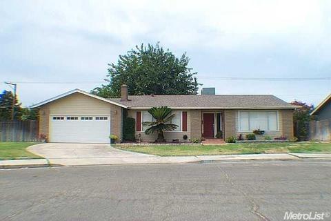 2801 Case Way, Turlock, CA 95382 photo 1