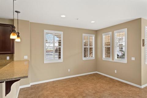 2010 Las Palomas Loop, Lincoln, CA 95648 photo 12