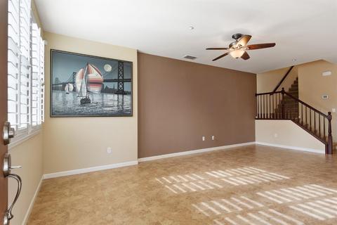 2010 Las Palomas Loop, Lincoln, CA 95648 photo 6