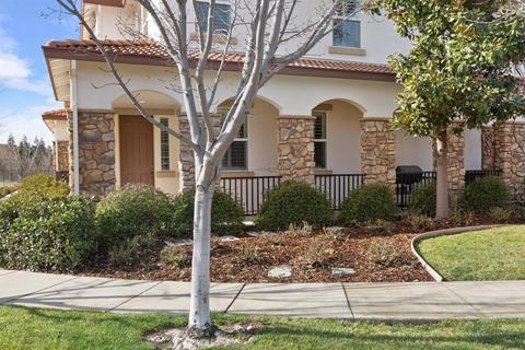 2010 Las Palomas Loop, Lincoln, CA 95648 photo 4