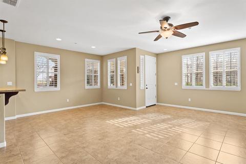 2010 Las Palomas Loop, Lincoln, CA 95648 photo 8