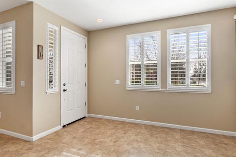 2010 Las Palomas Loop, Lincoln, CA 95648 photo 7
