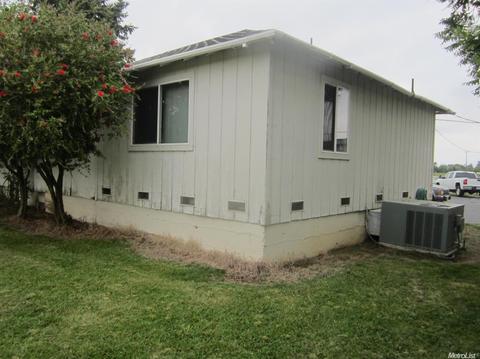 23620 N Tully Rd, Acampo, CA 95220 photo 2