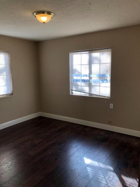 1406 Holm Ave, Modesto, CA 95351 photo 9