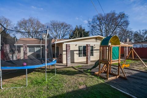 1005 Marseille Ln, Modesto, CA 95351 photo 14