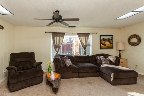 1005 Marseille Ln, Modesto, CA 95351 photo 6