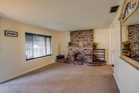 1005 Marseille Ln, Modesto, CA 95351 photo 2