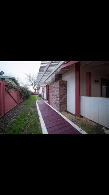 1125 Halifax, Davis, CA 95616 photo 2