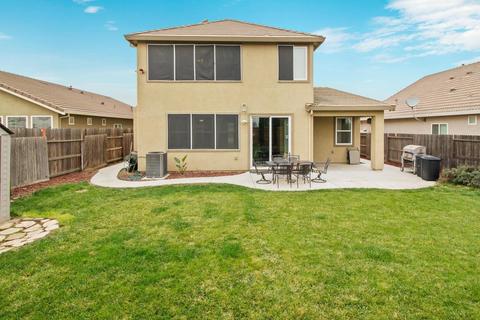 1774 Dalia, Manteca, CA 95337 photo 2