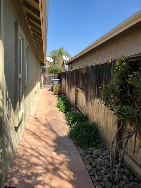 1716 Magic Ln, Lodi, CA 95242 photo 26