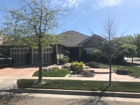 1716 Magic Ln, Lodi, CA 95242 photo 2